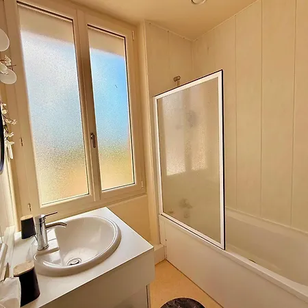 L'orée Des Rêves Et Des Mets Alojamento de Acomodação e Pequeno-almoço