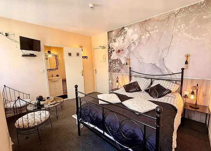 L'oree Des Reves Et Des Mets 3*